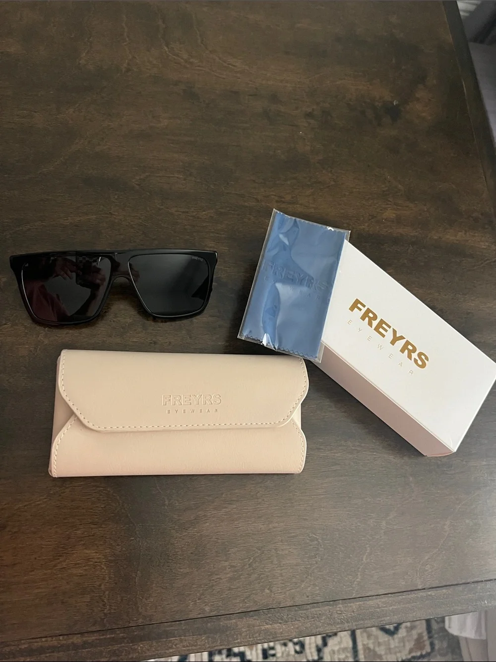 NEW FREYRS sunglasses (unisex)